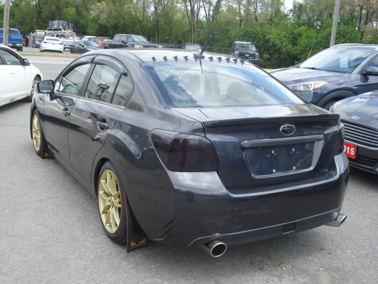 2015 Subaru Impreza 4dr Sdn Man 2.0i w/Limited Pkg Photo3