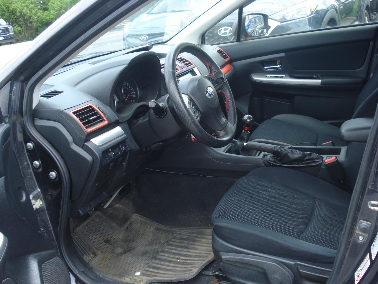 2015 Subaru Impreza 4dr Sdn Man 2.0i w/Limited Pkg Photo