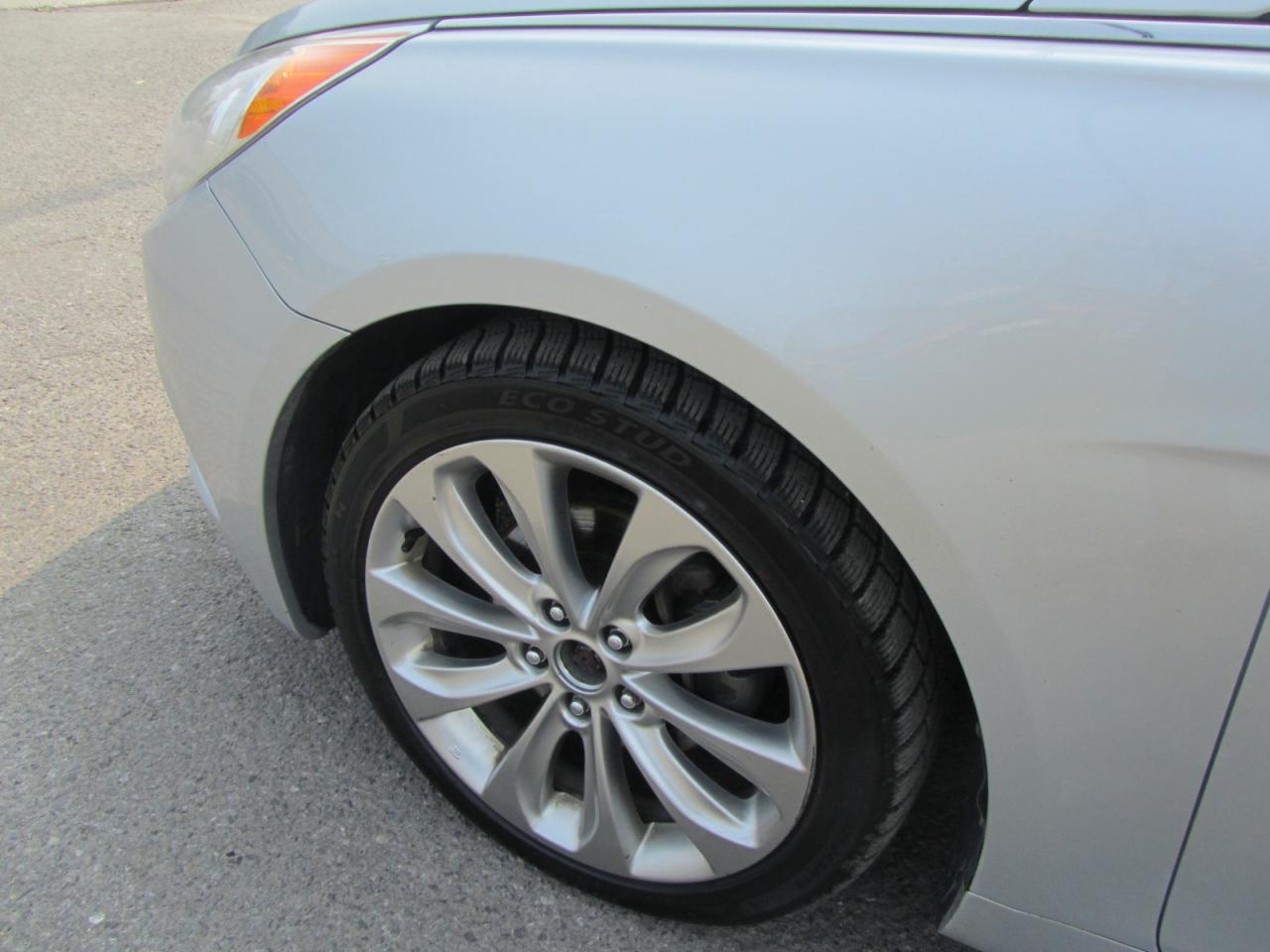 2013 Hyundai Sonata 4dr Sdn 2.0T Auto Limited w/Navi *Ltd Avail* Photo2