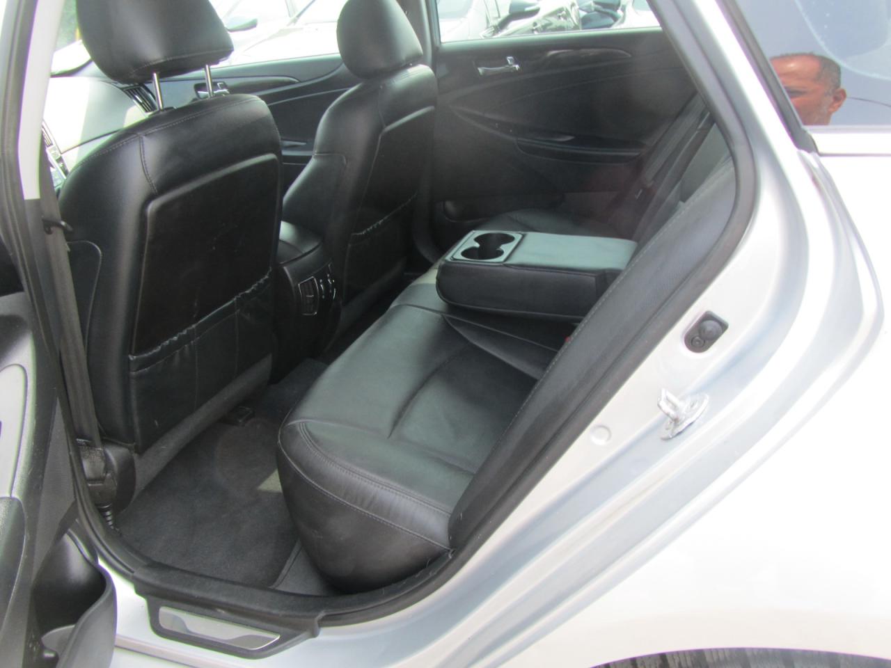 2013 Hyundai Sonata 4dr Sdn 2.0T Auto Limited w/Navi *Ltd Avail* Photo