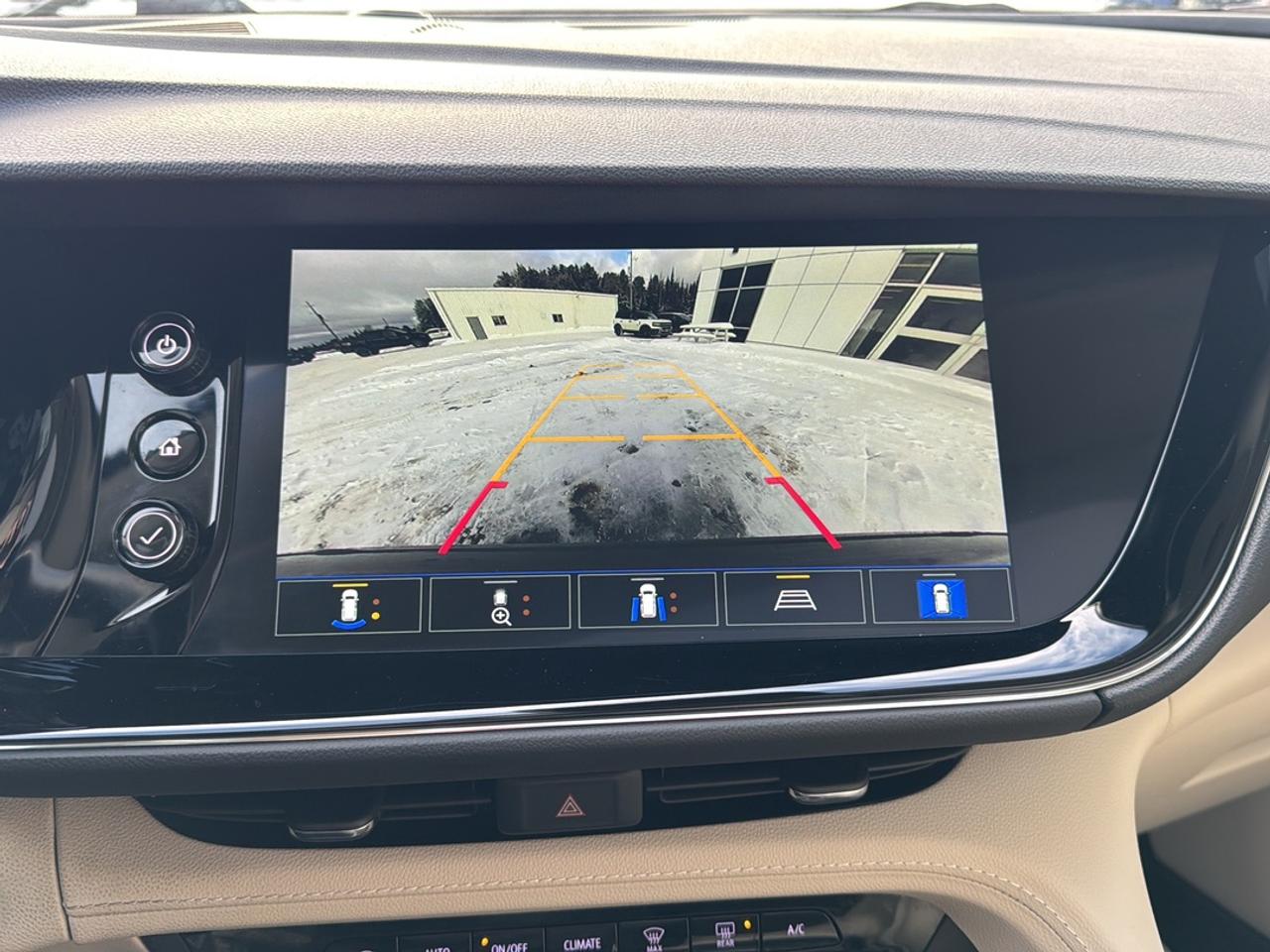 2022 Buick Envision Preferred Photo