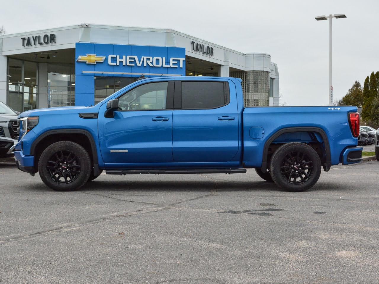 2022 GMC Sierra 1500 ELEVATION Photo