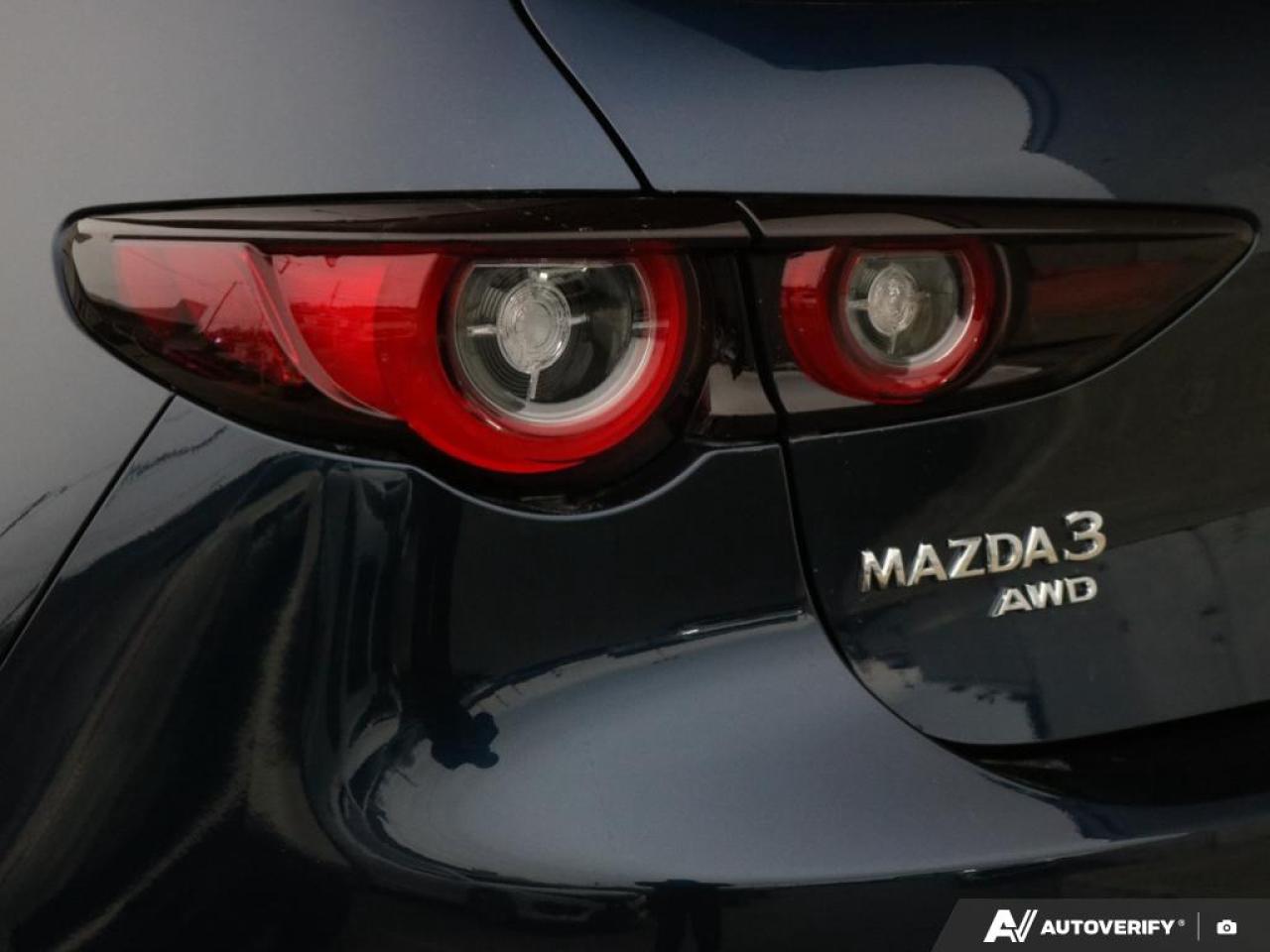 2025 Mazda MAZDA3 Sport GS Photo