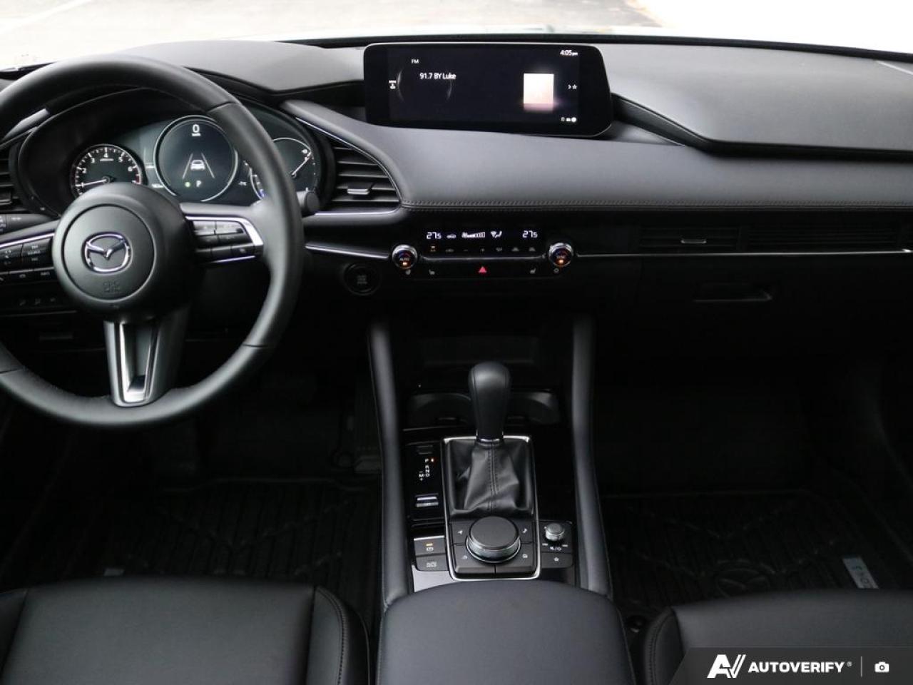 2025 Mazda MAZDA3 Sport GS Photo