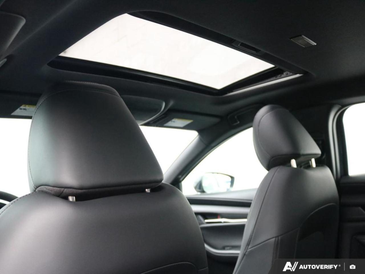 2025 Mazda MAZDA3 Sport GS Photo