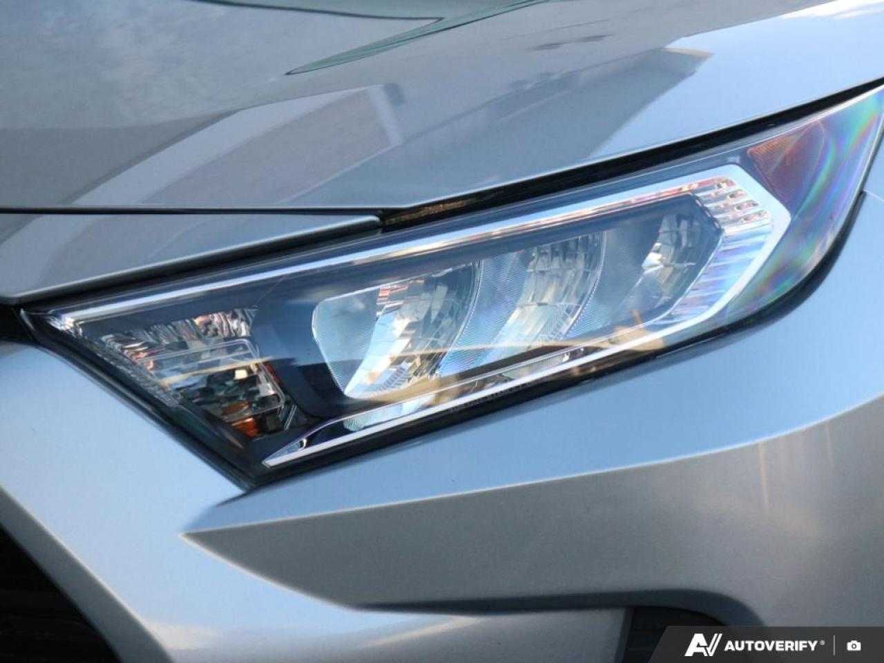 2021 Toyota RAV4 XLE Photo