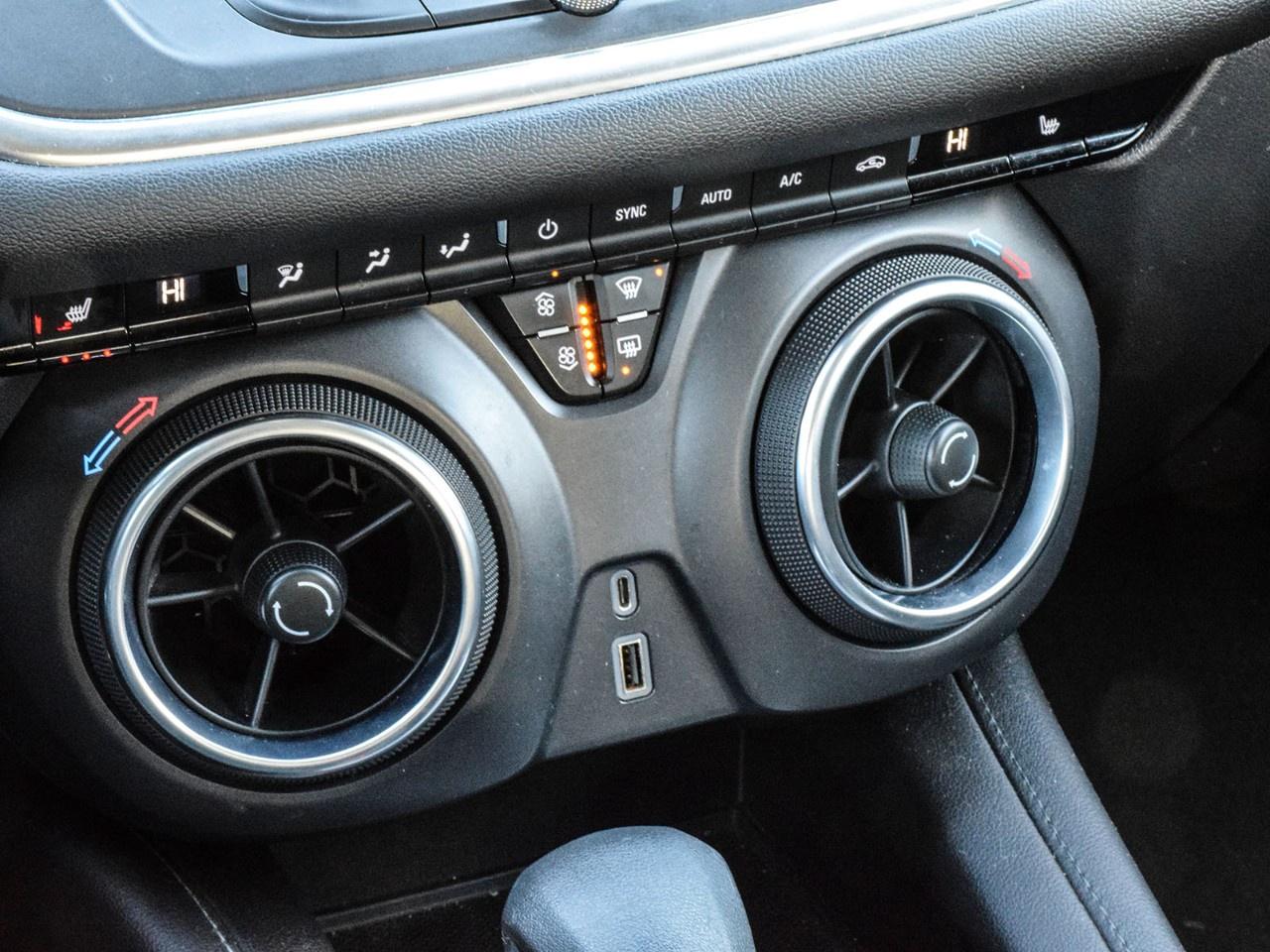 2021 Chevrolet Blazer LT AWD Photo