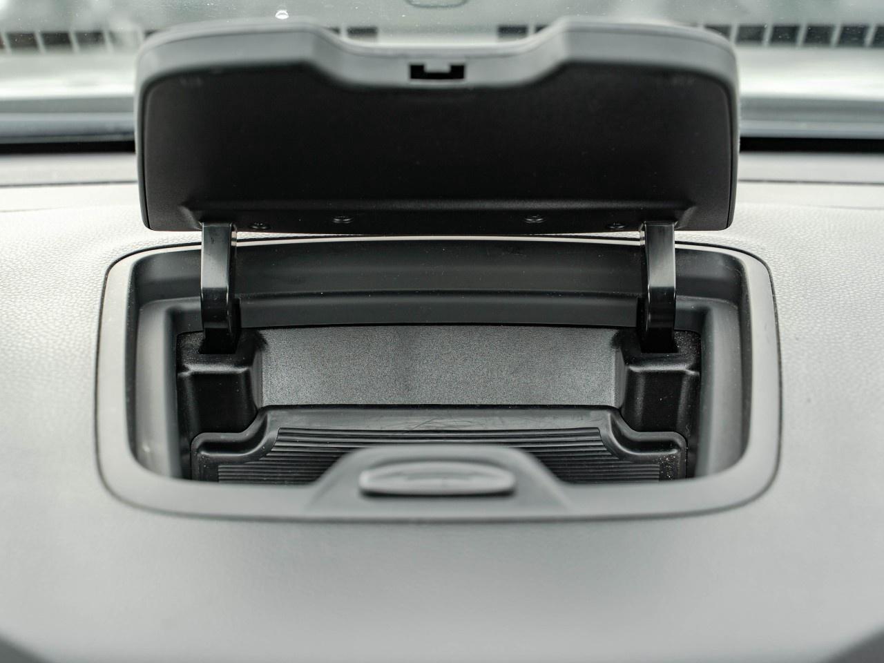 2018 Hyundai Santa Fe Sport 2.4L FWD Photo