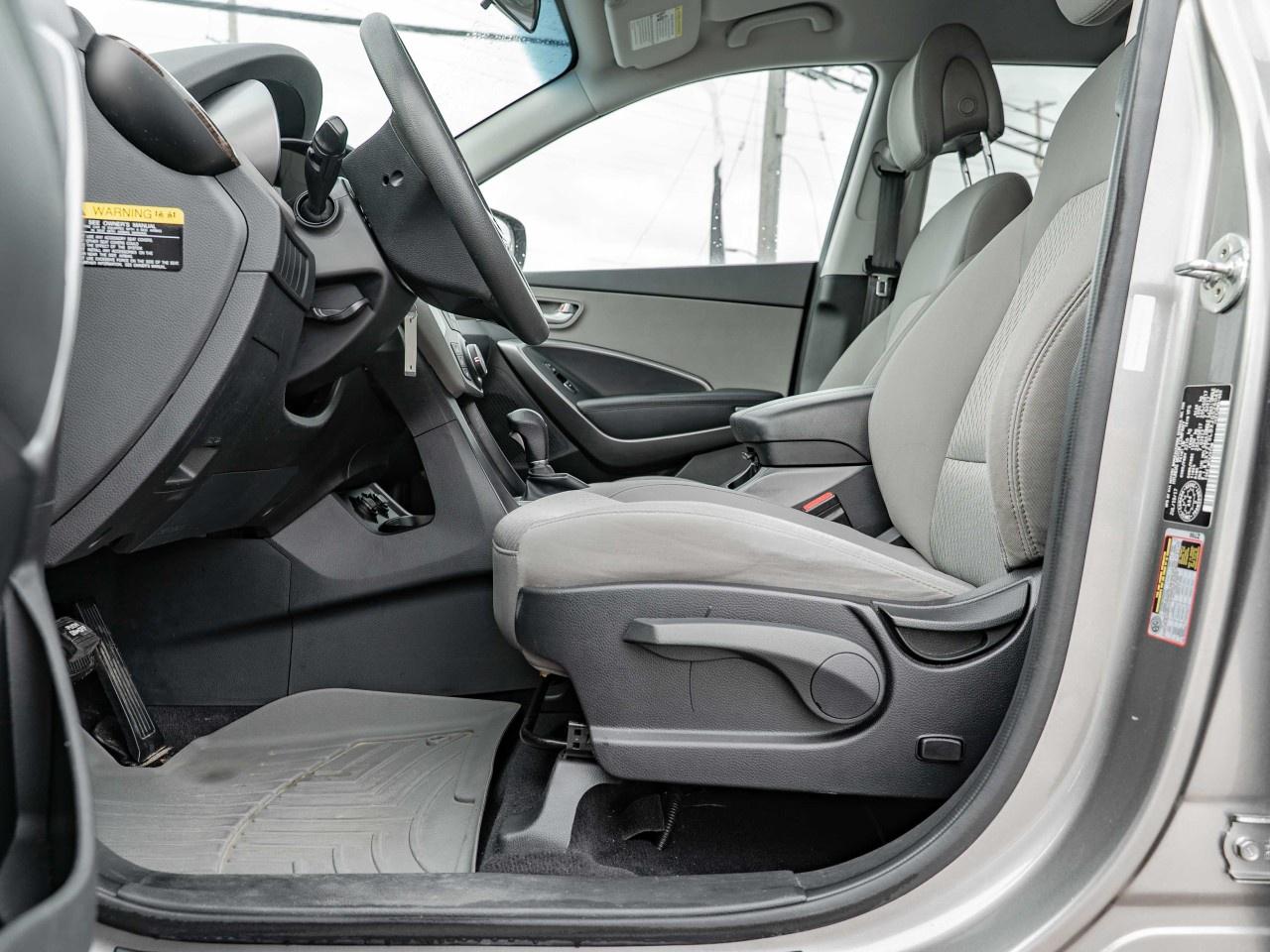 2018 Hyundai Santa Fe Sport 2.4L FWD Photo