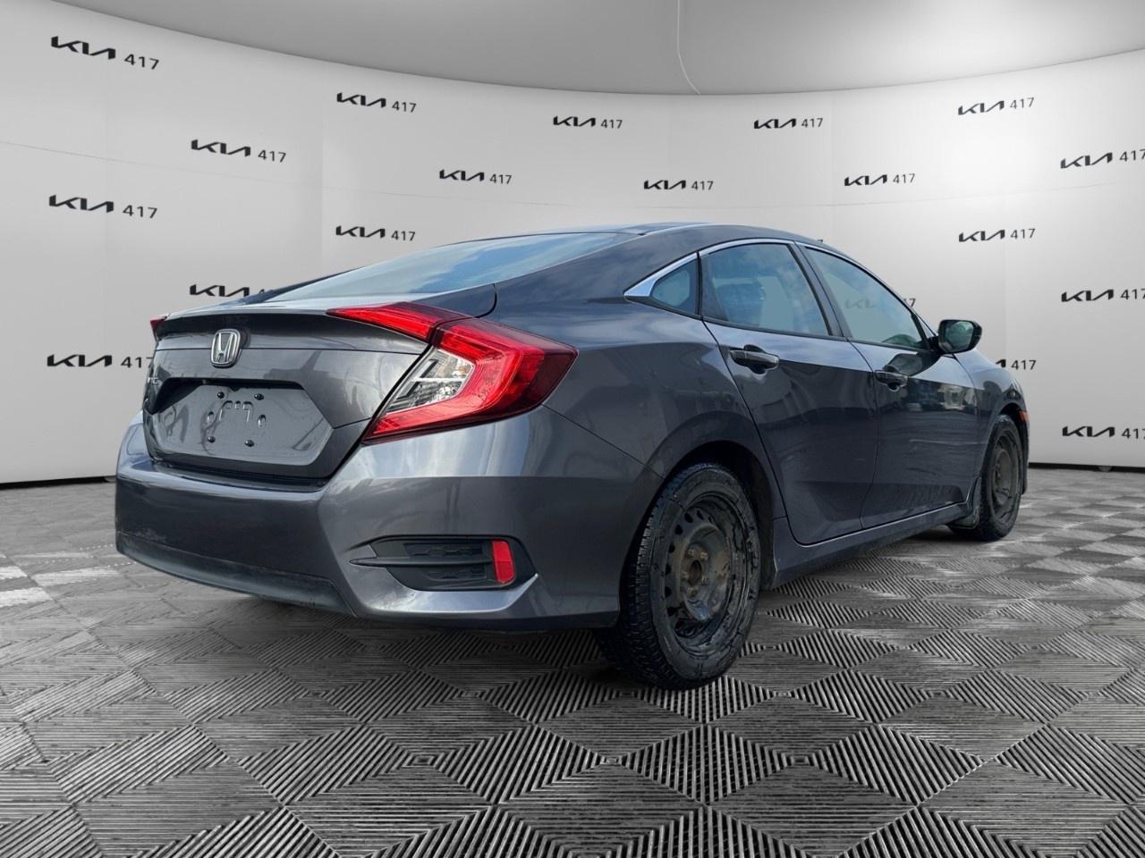 2017 Honda Civic Sedan LX Manual Sedan Photo