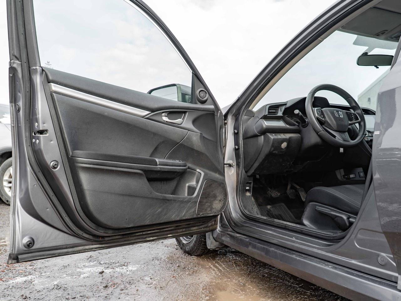 2017 Honda Civic Sedan LX Manual Sedan Photo