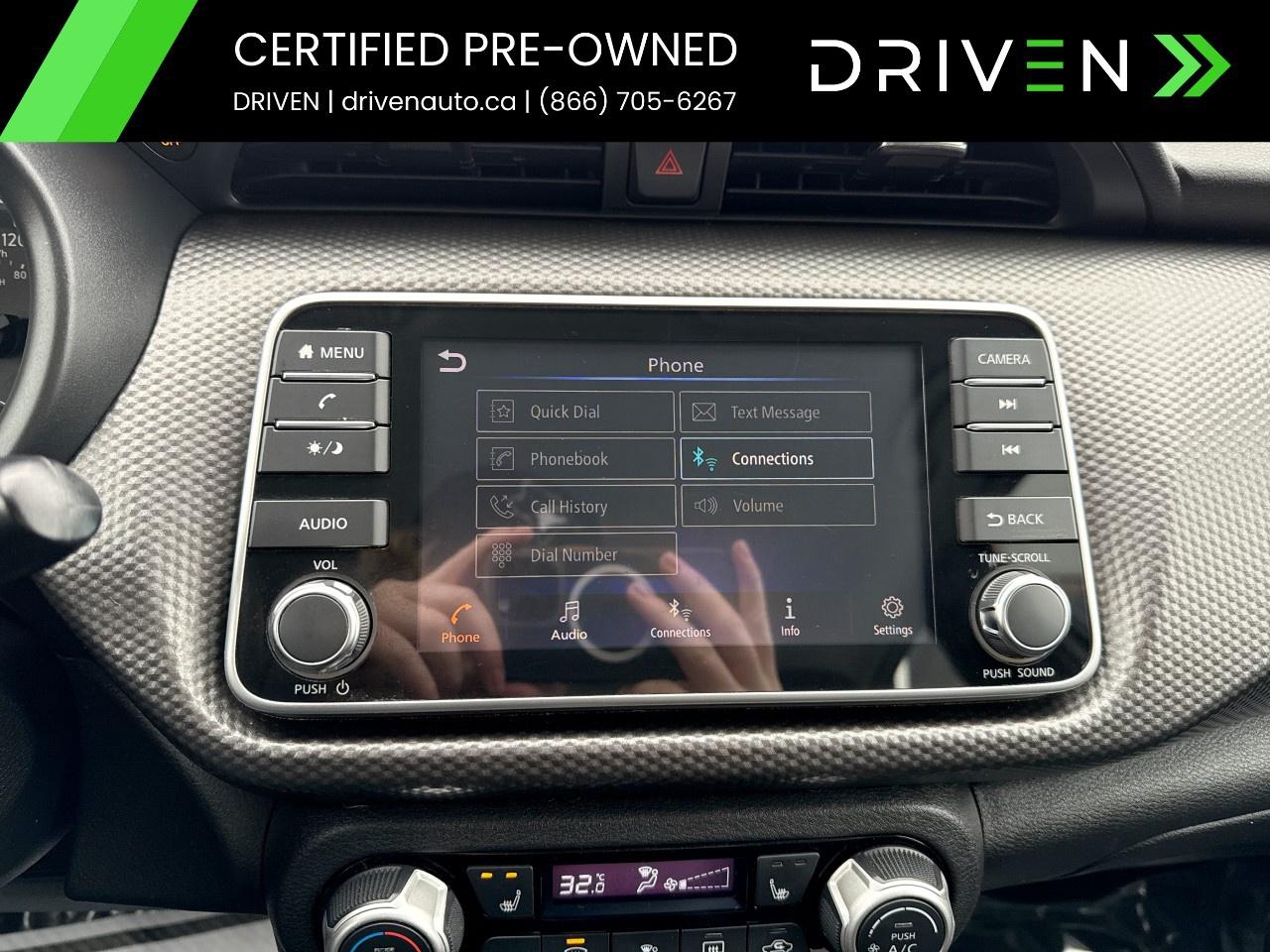 2020 Nissan Kicks SV FWD Photo