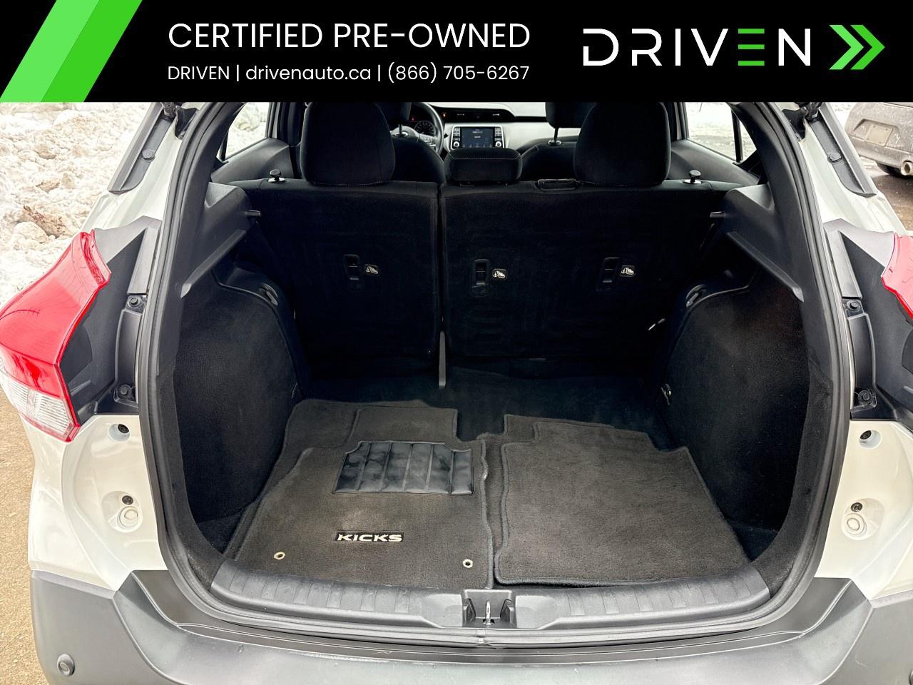 2020 Nissan Kicks SV FWD Photo