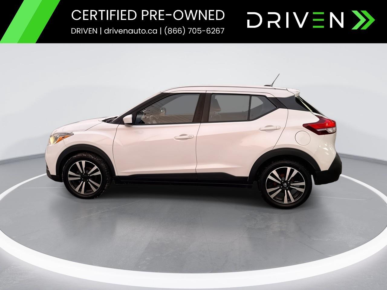 2020 Nissan Kicks SV FWD Photo4