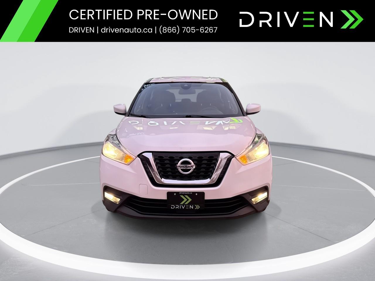 2020 Nissan Kicks SV FWD Photo2