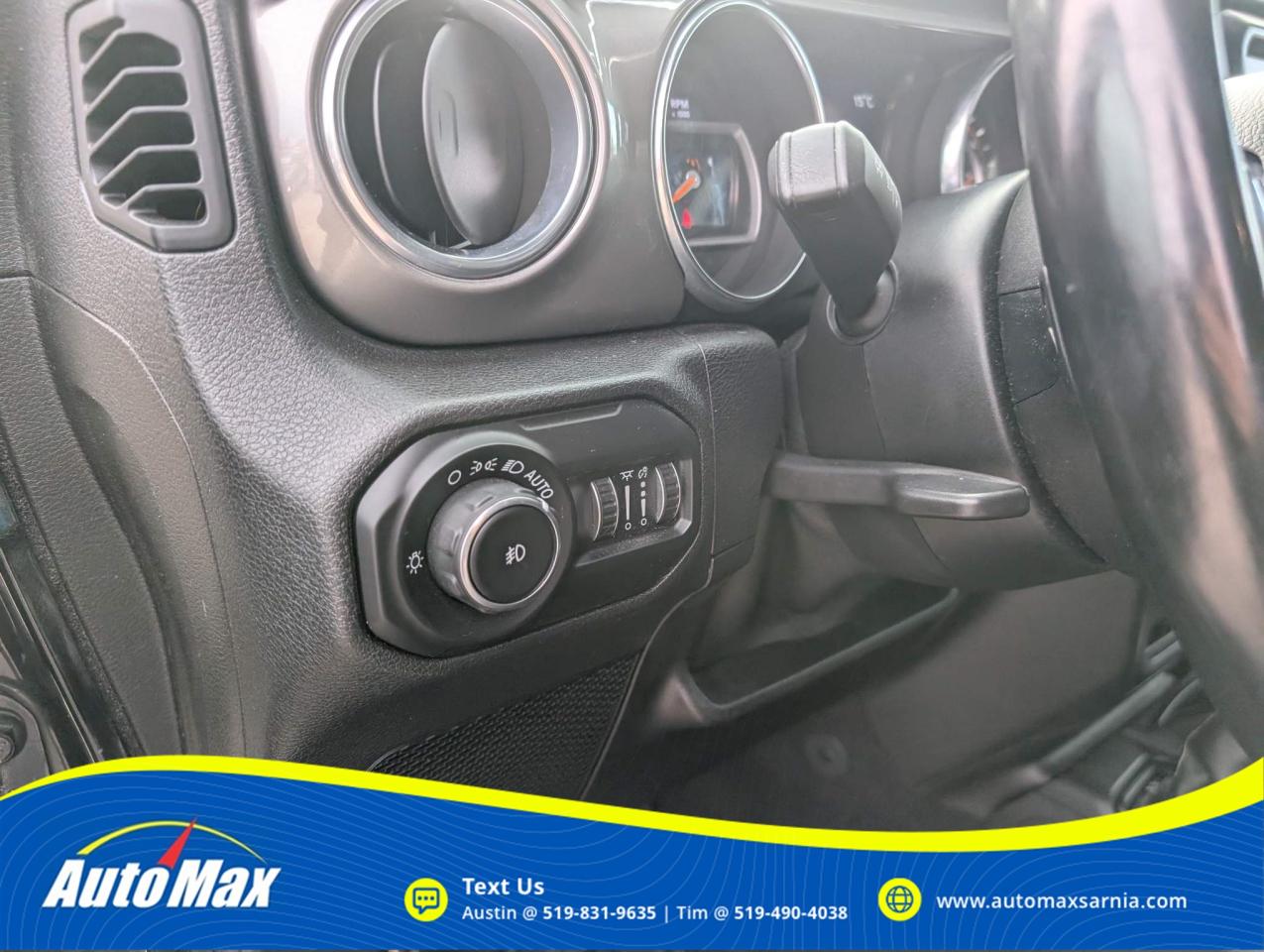 2021 Jeep Wrangler Unlimited Sahara Photo