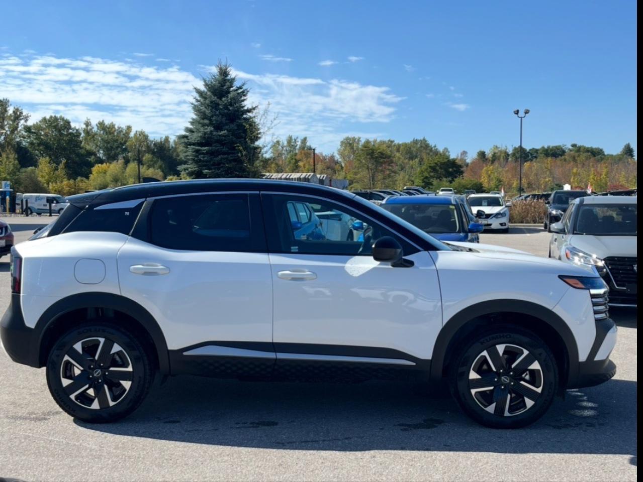 2026 Nissan Kicks SR AWD Photo