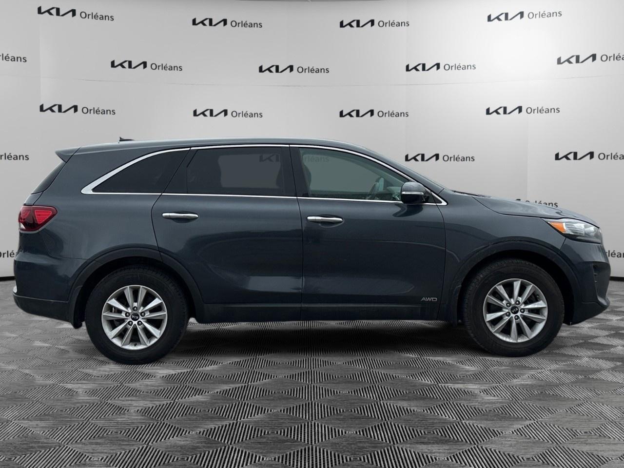 2020 Kia Sorento LX AWD Photo