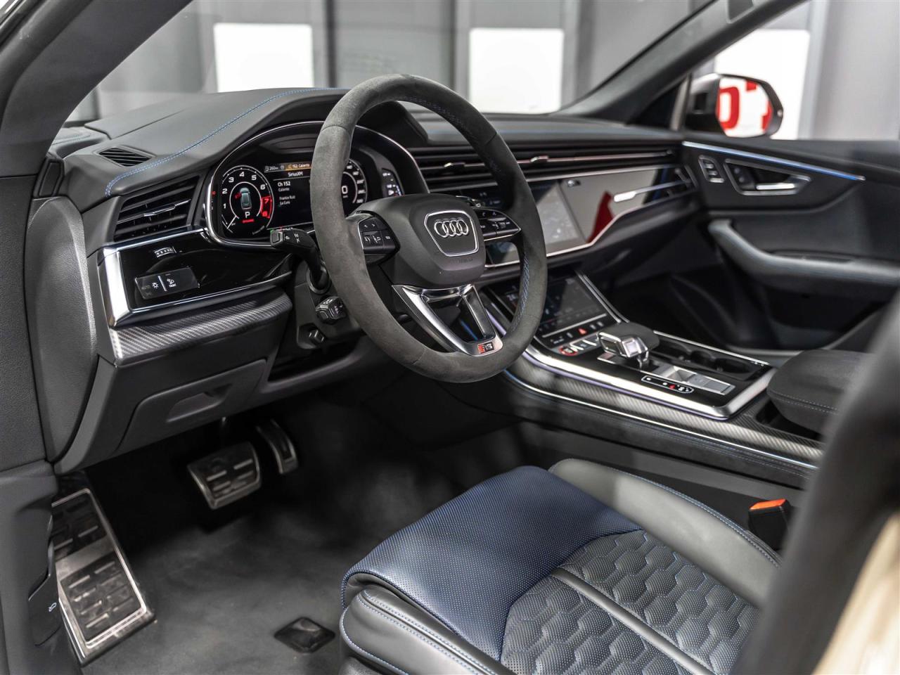 2025 Audi RS 4 $1317 BI WEEKLY 15 K DOWN |PERFORMANCE|CARBON MATTE OPTICS|RS DESIGN BLUE PLUS|AUDI CERAMICS|23INCH Photo