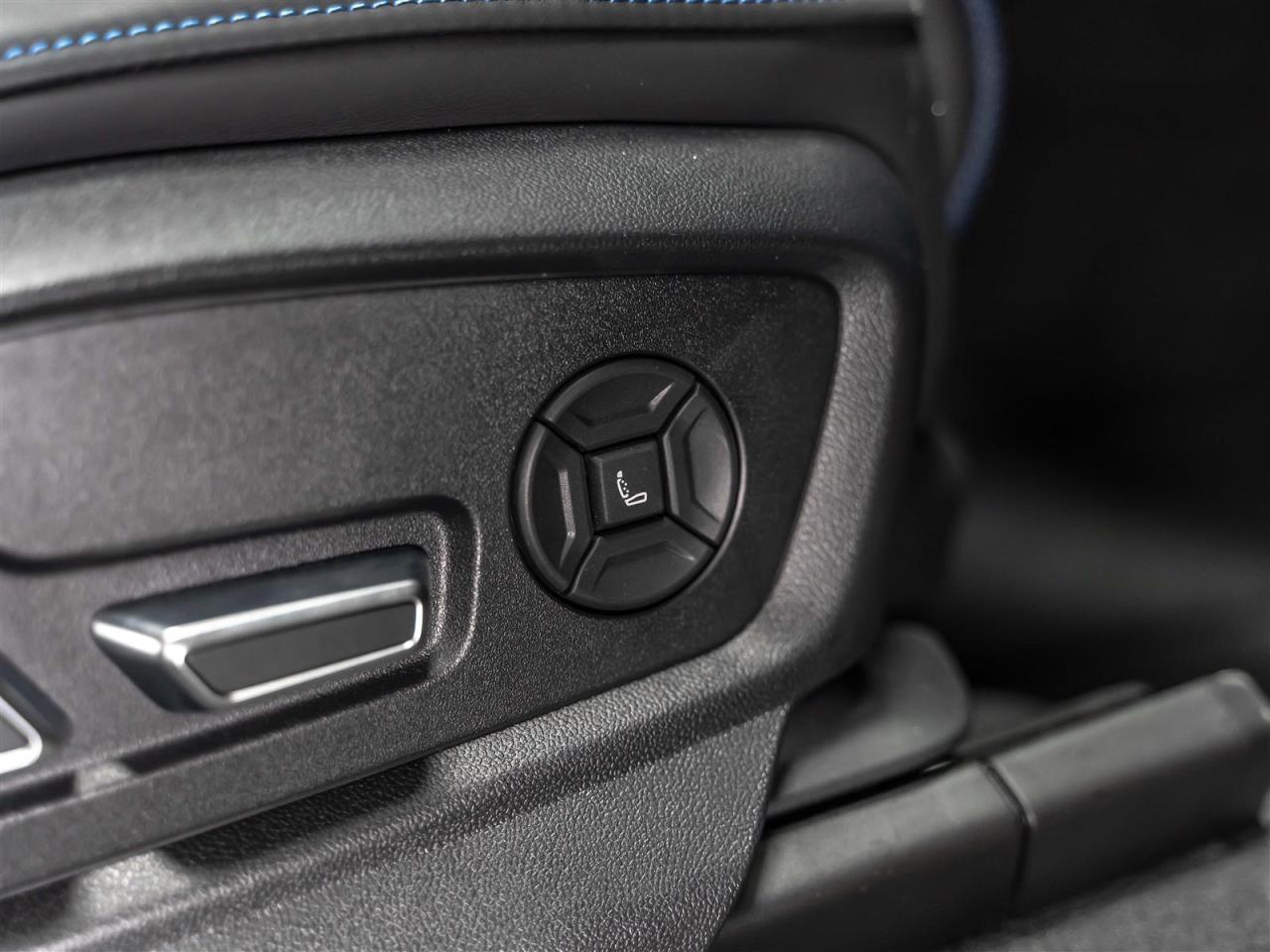 2025 Audi RS 4 $1317 BI WEEKLY 15 K DOWN |PERFORMANCE|CARBON MATTE OPTICS|RS DESIGN BLUE PLUS|AUDI CERAMICS|23INCH Photo