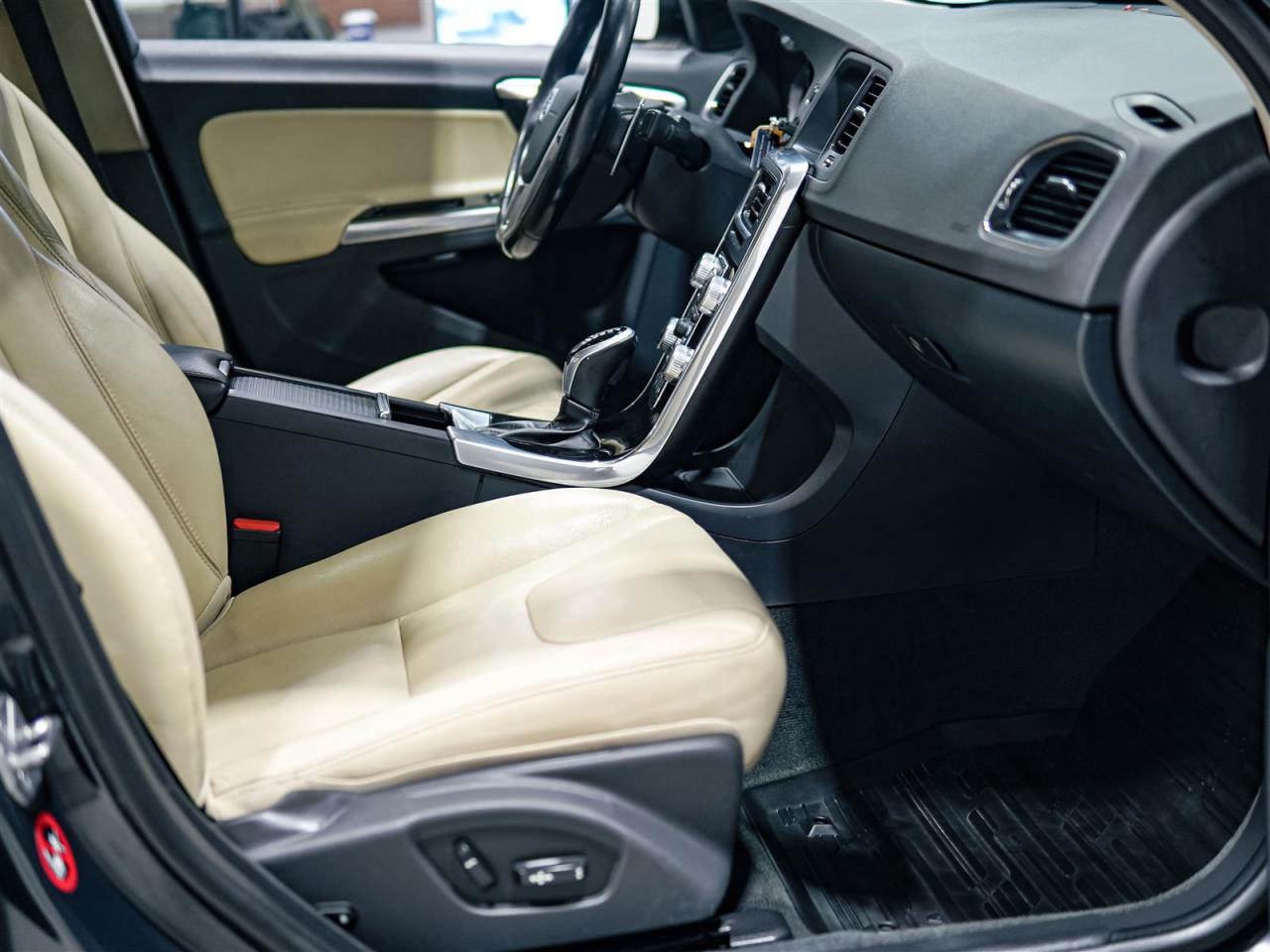 2018 Volvo S60 DYNAMIC AWD | T6 | NO ACCIDENTS | NAV | LTHR | SUNROOF Photo