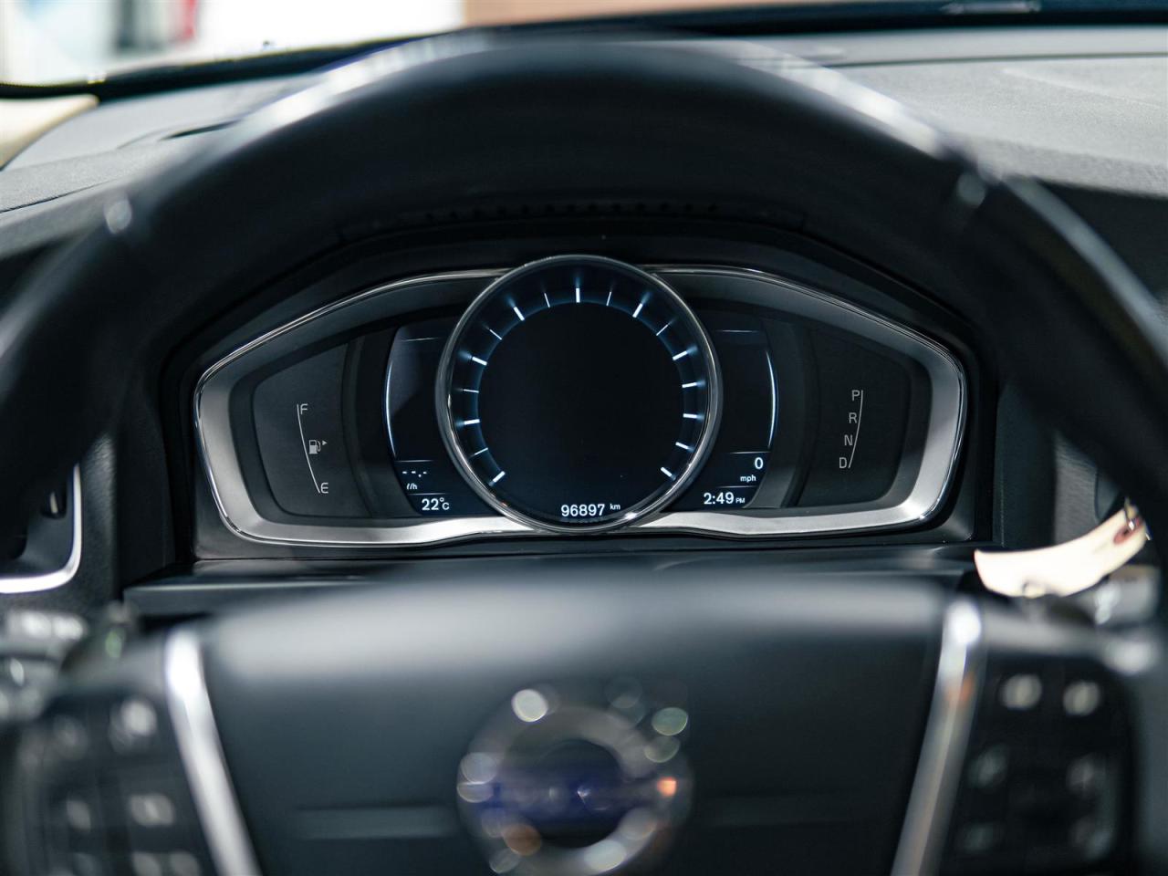 2018 Volvo S60 DYNAMIC AWD | T6 | NO ACCIDENTS | NAV | LTHR | SUNROOF Photo