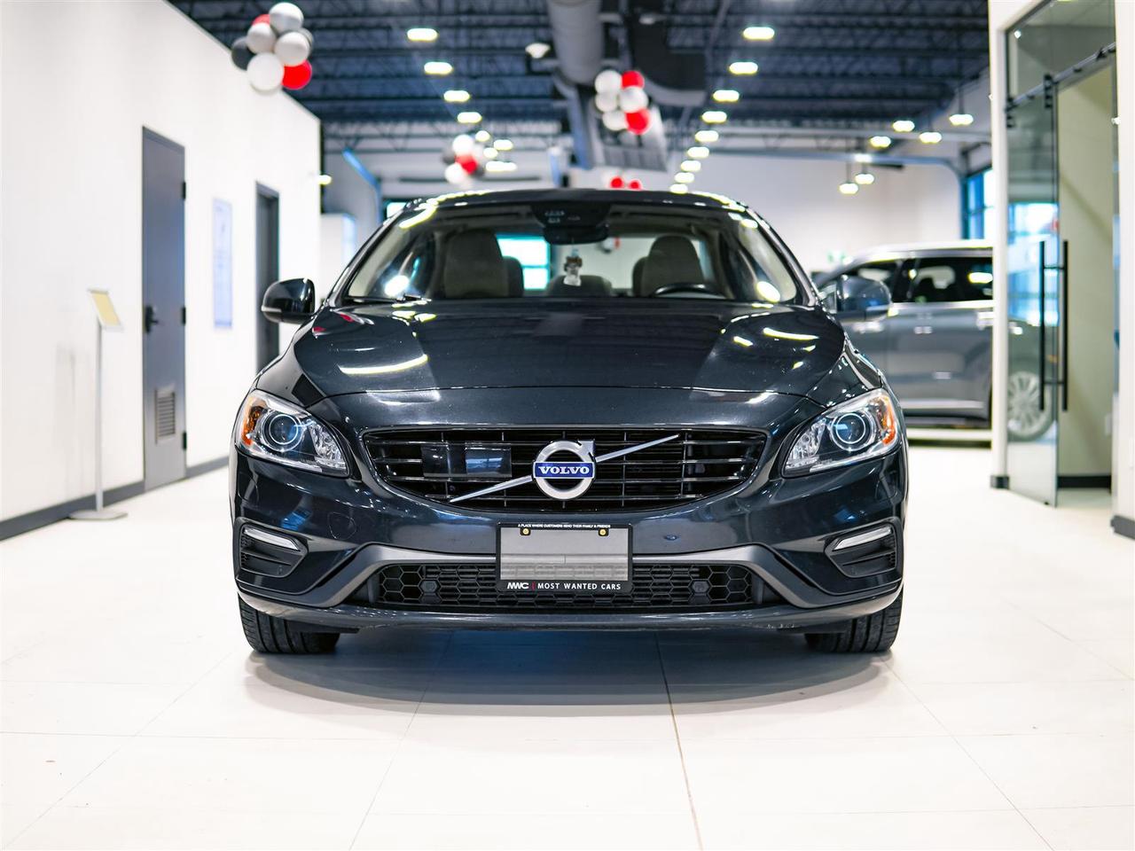 2018 Volvo S60 DYNAMIC AWD | T6 | NO ACCIDENTS | NAV | LTHR | SUNROOF Photo