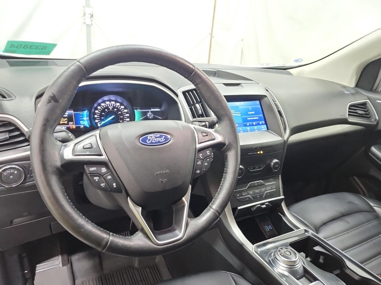 2020 Ford Edge SEL AWD | LEATHER | NAV | NO ACCIDENTS | 17 SERV REC Photo