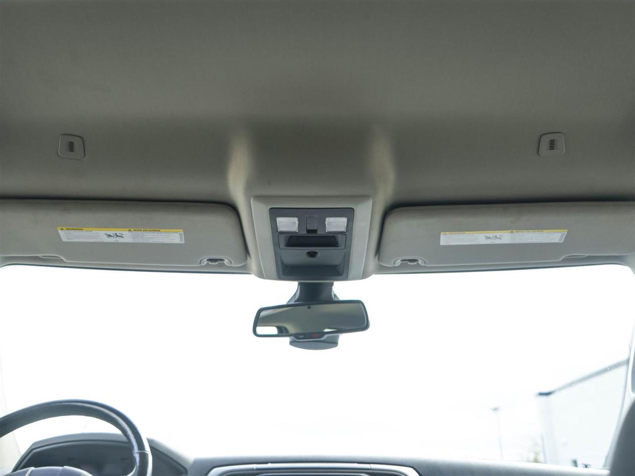 2022 RAM 1500 Classic EXPRESS CREW CAB 4X4 | 5.7L HEMI V8 | NIGHT PKG | SUB ZERO PKG Photo