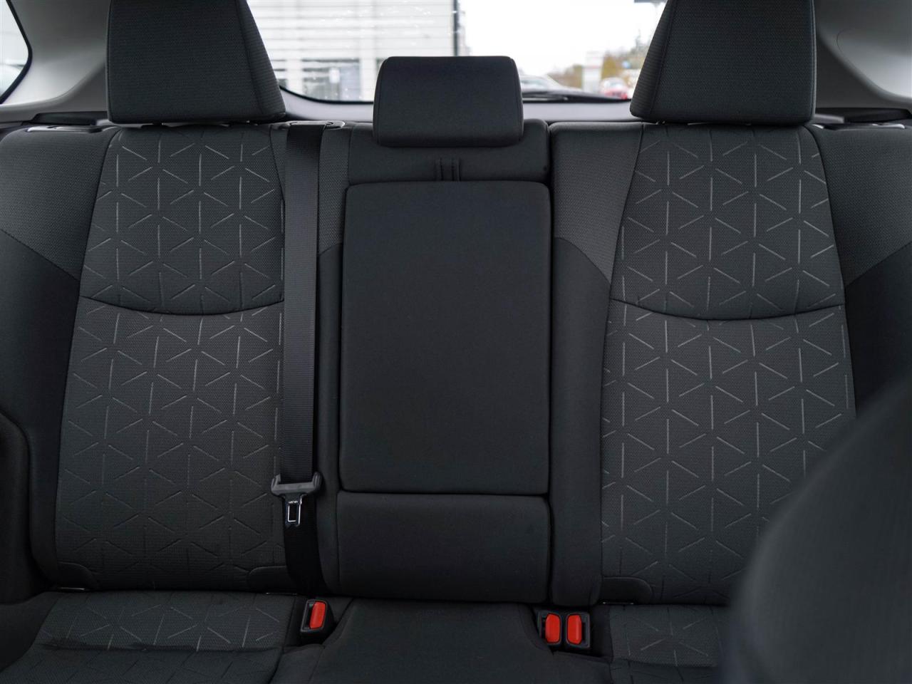 2022 Toyota RAV4 HYBRID LE AWD | NO ACCIDENTS | 10 SERVICE RECORDS Photo