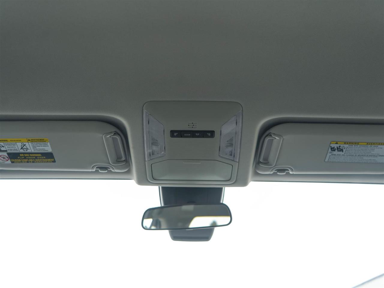 2022 Toyota RAV4 HYBRID LE AWD | NO ACCIDENTS | 10 SERVICE RECORDS Photo