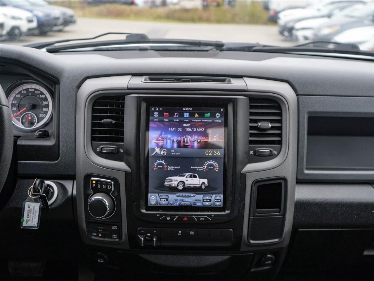 2019 RAM 1500 Classic EXPRESS CREW CAB 4X4 | 5.7 HEMI V8 | NO ACCIDENTS Photo