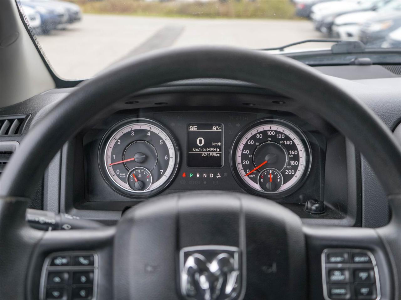 2019 RAM 1500 Classic EXPRESS CREW CAB 4X4 | 5.7 HEMI V8 | NO ACCIDENTS Photo