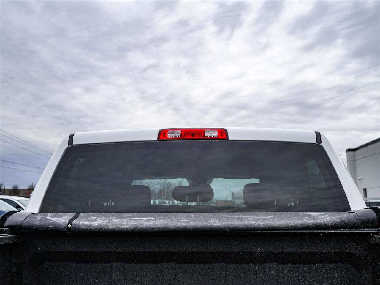 2019 RAM 1500 Classic EXPRESS CREW CAB 4X4 | 5.7 HEMI V8 | NO ACCIDENTS Photo