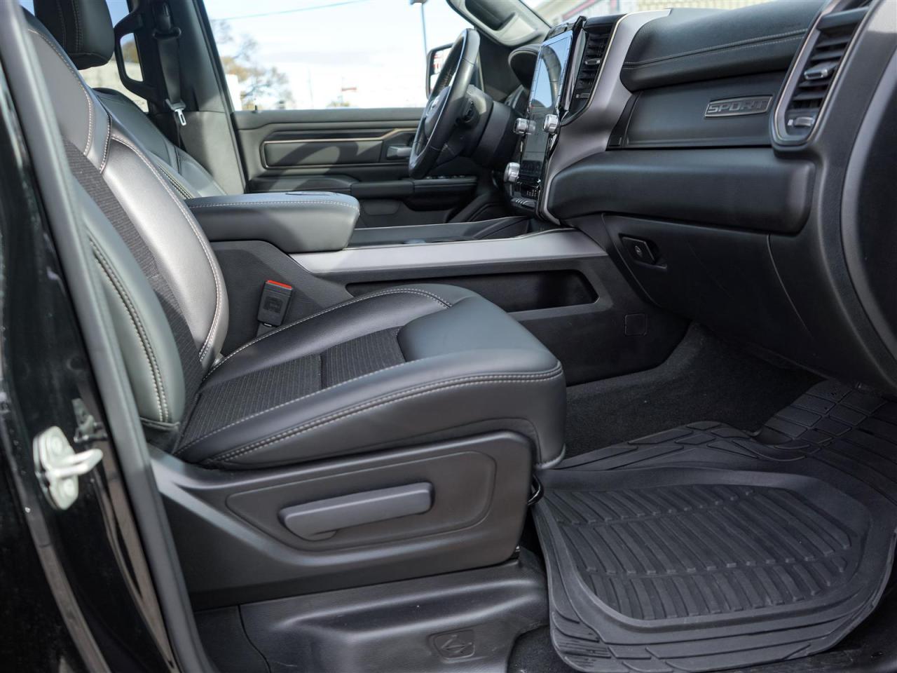 2023 RAM 1500 CREW 5.7L | SPORT LEVEL 2 | LEATHER | NIGHT EDITION | Photo
