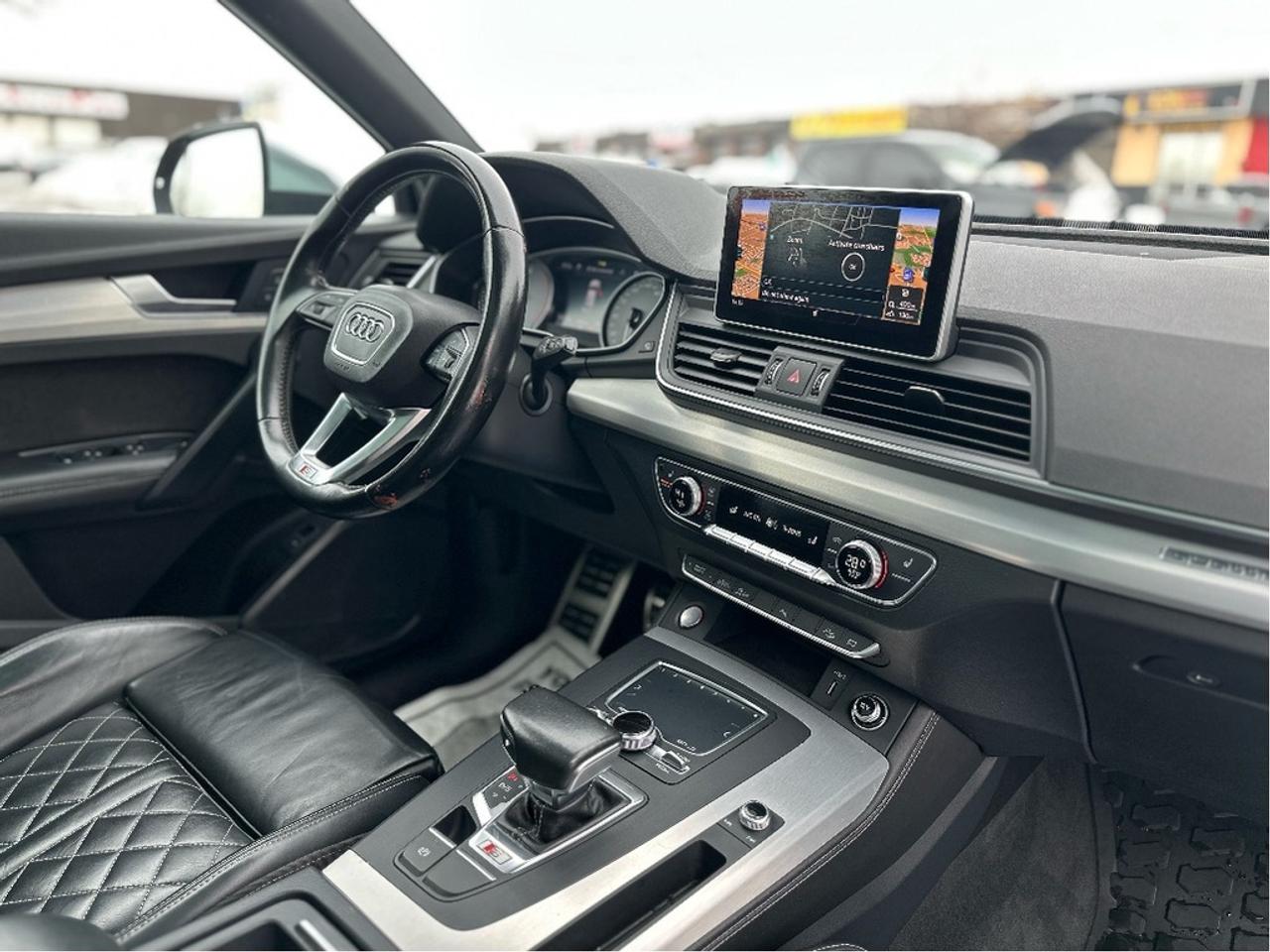 2018 Audi SQ5 Progressiv Premium Plus Photo