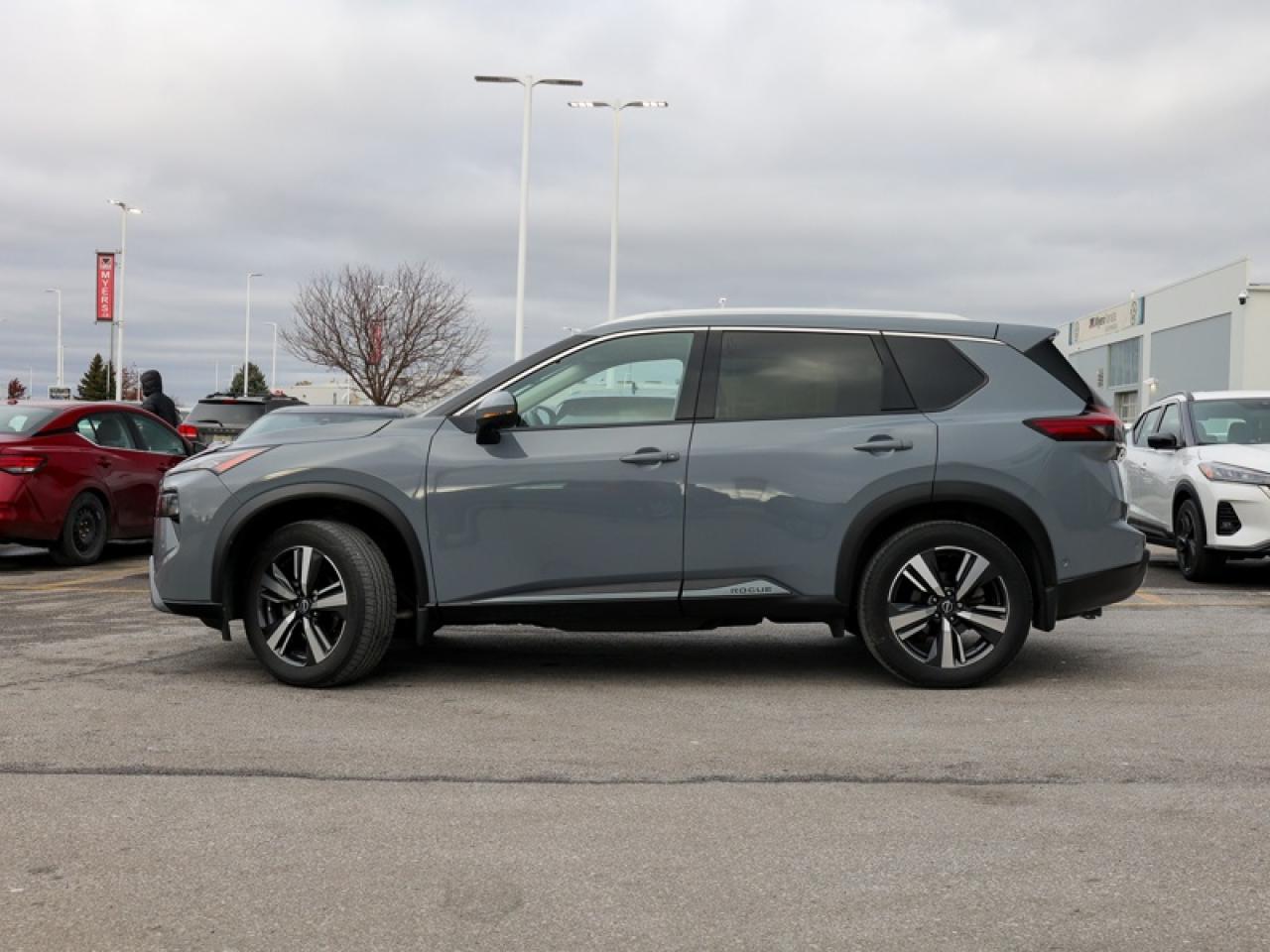 2024 Nissan Rogue SL  - Leather Seats -  Navigation Photo