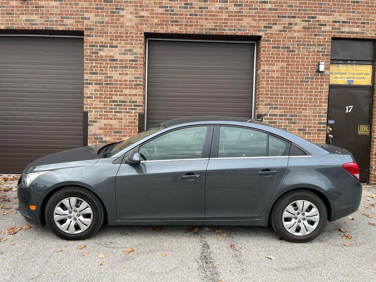 2013 Chevrolet Cruze LT - Photo #4