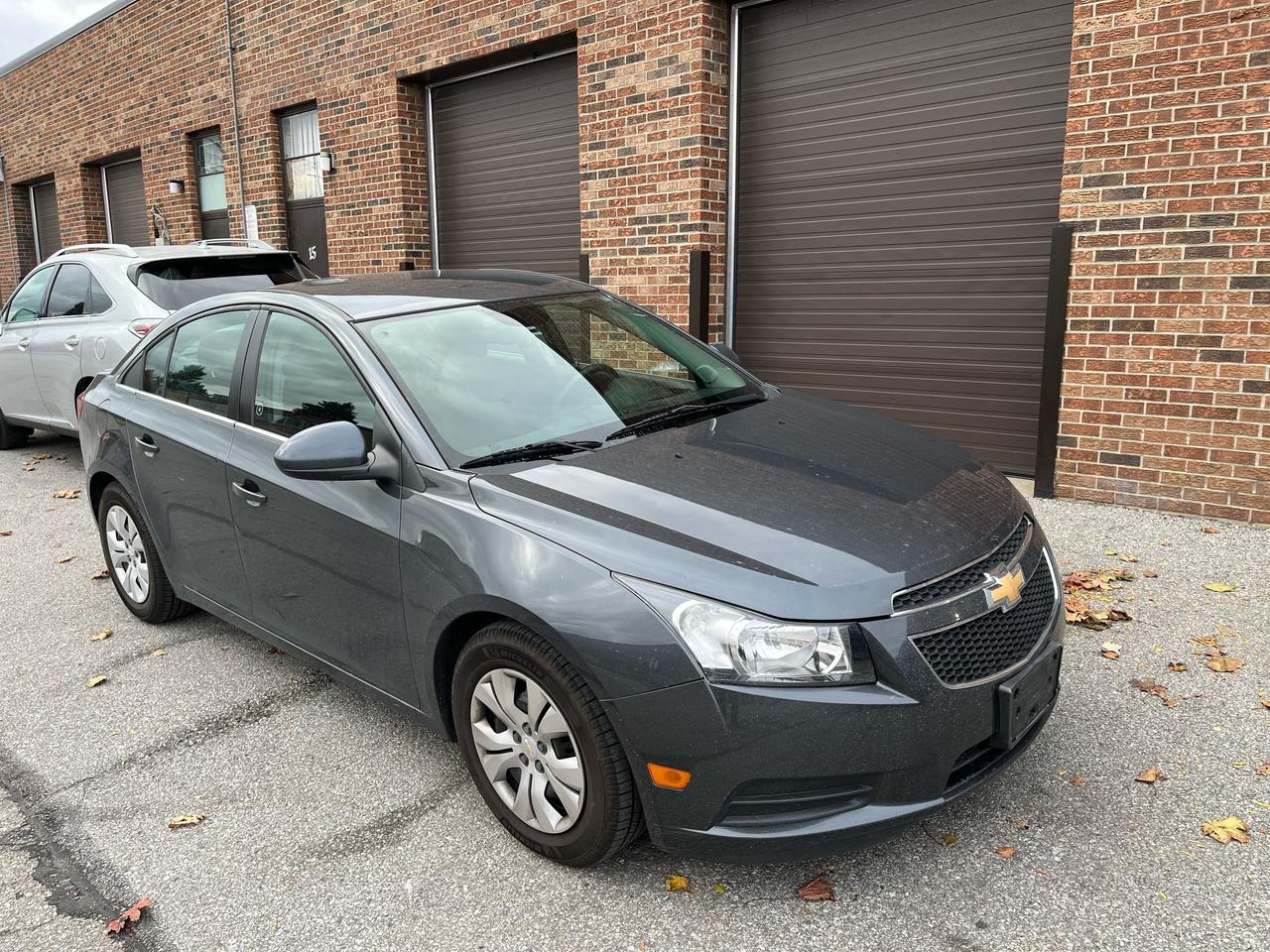 2013 Chevrolet Cruze LT - Photo #1