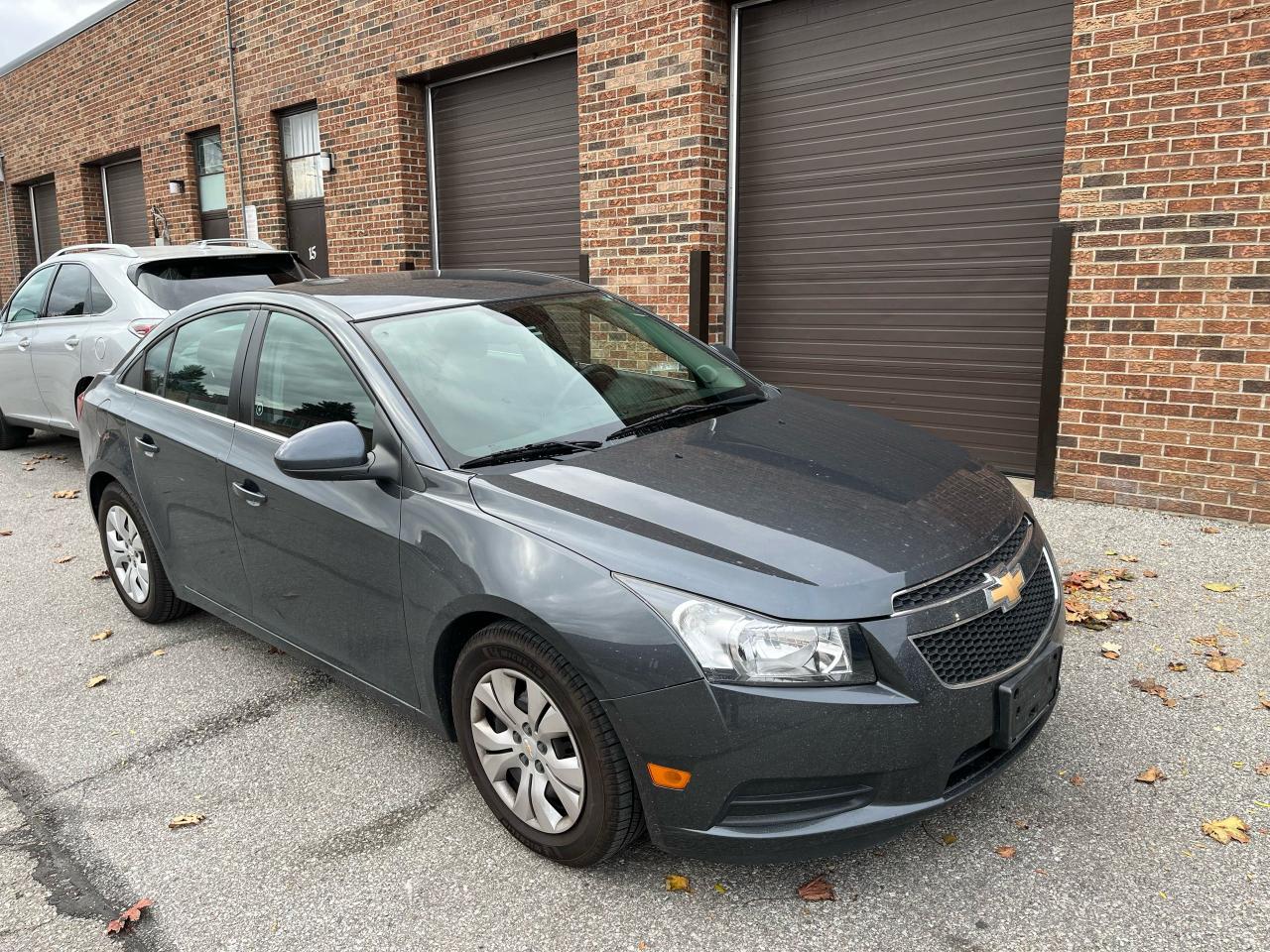 Used 2013 Chevrolet Cruze LT for sale in Toronto, ON