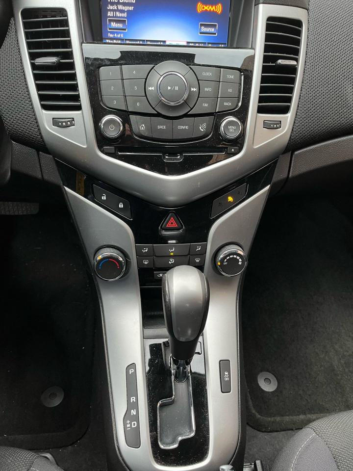 2013 Chevrolet Cruze LT - Photo #13