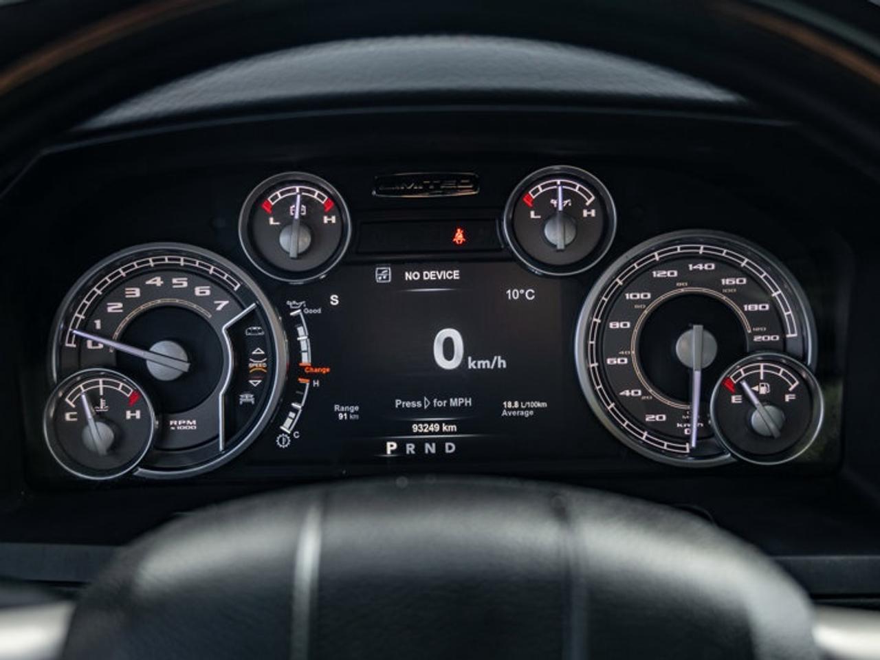 2017 RAM 1500 Limited Photo3