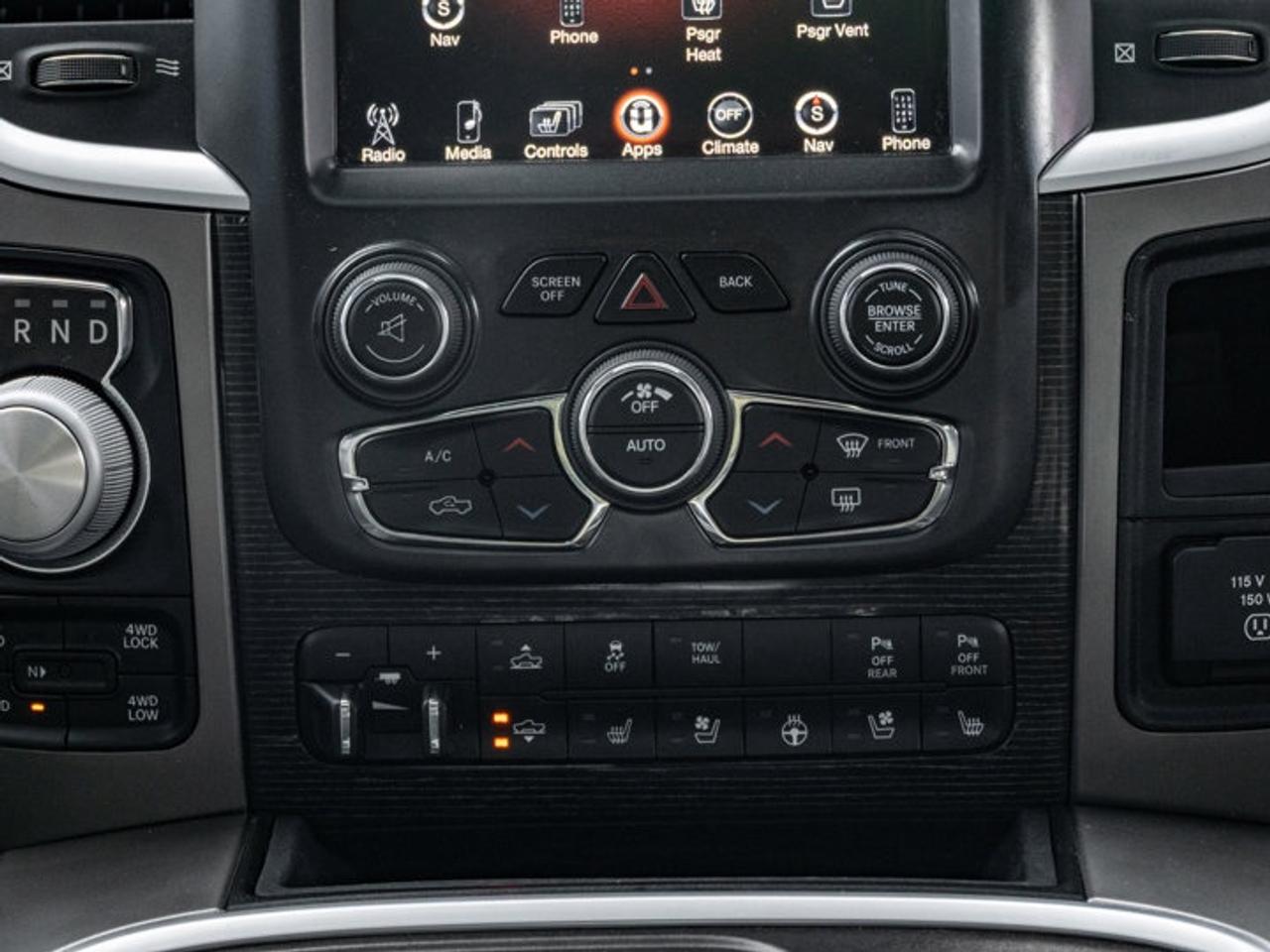 2017 RAM 1500 Limited Photo