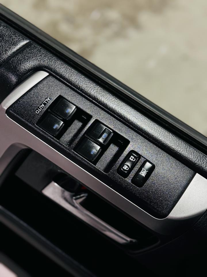 2021 Toyota 4Runner 4WD - Photo #9