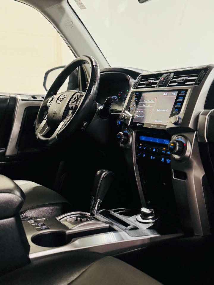 2021 Toyota 4Runner 4WD - Photo #25