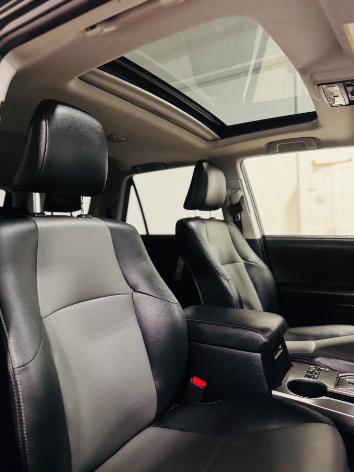 2021 Toyota 4Runner 4WD - Photo #24