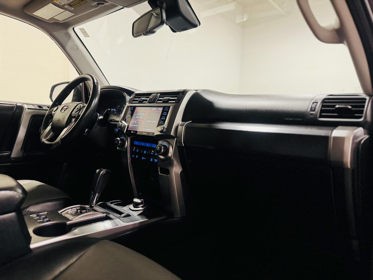 2021 Toyota 4Runner 4WD - Photo #26