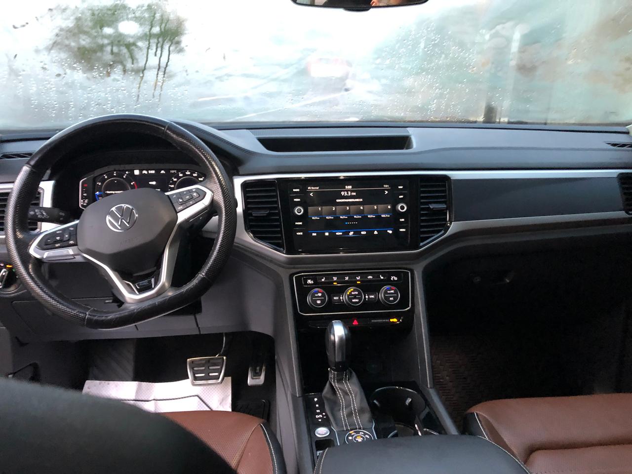 2022 Volkswagen Atlas Execline R Photo