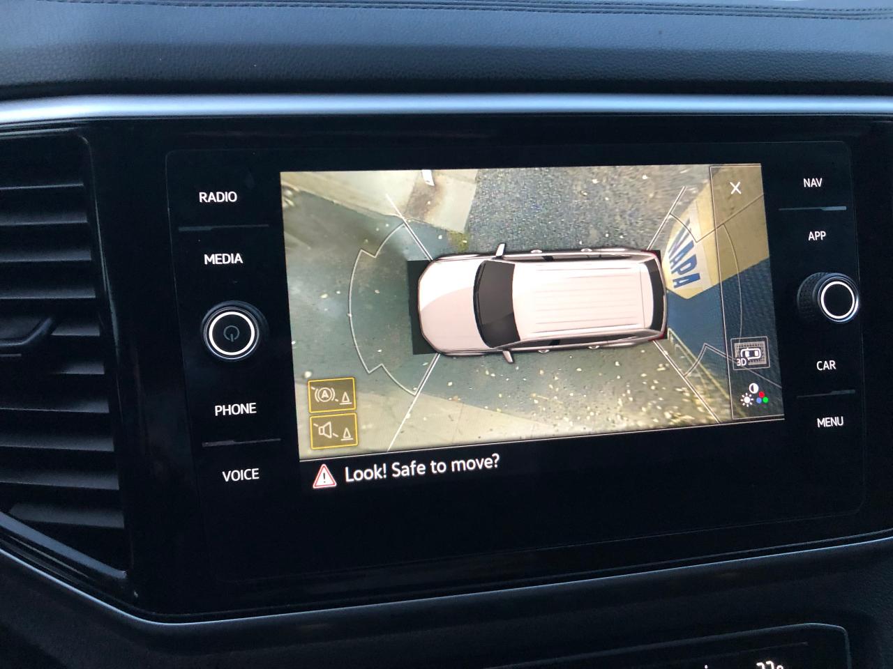 2022 Volkswagen Atlas Execline R - Photo #17