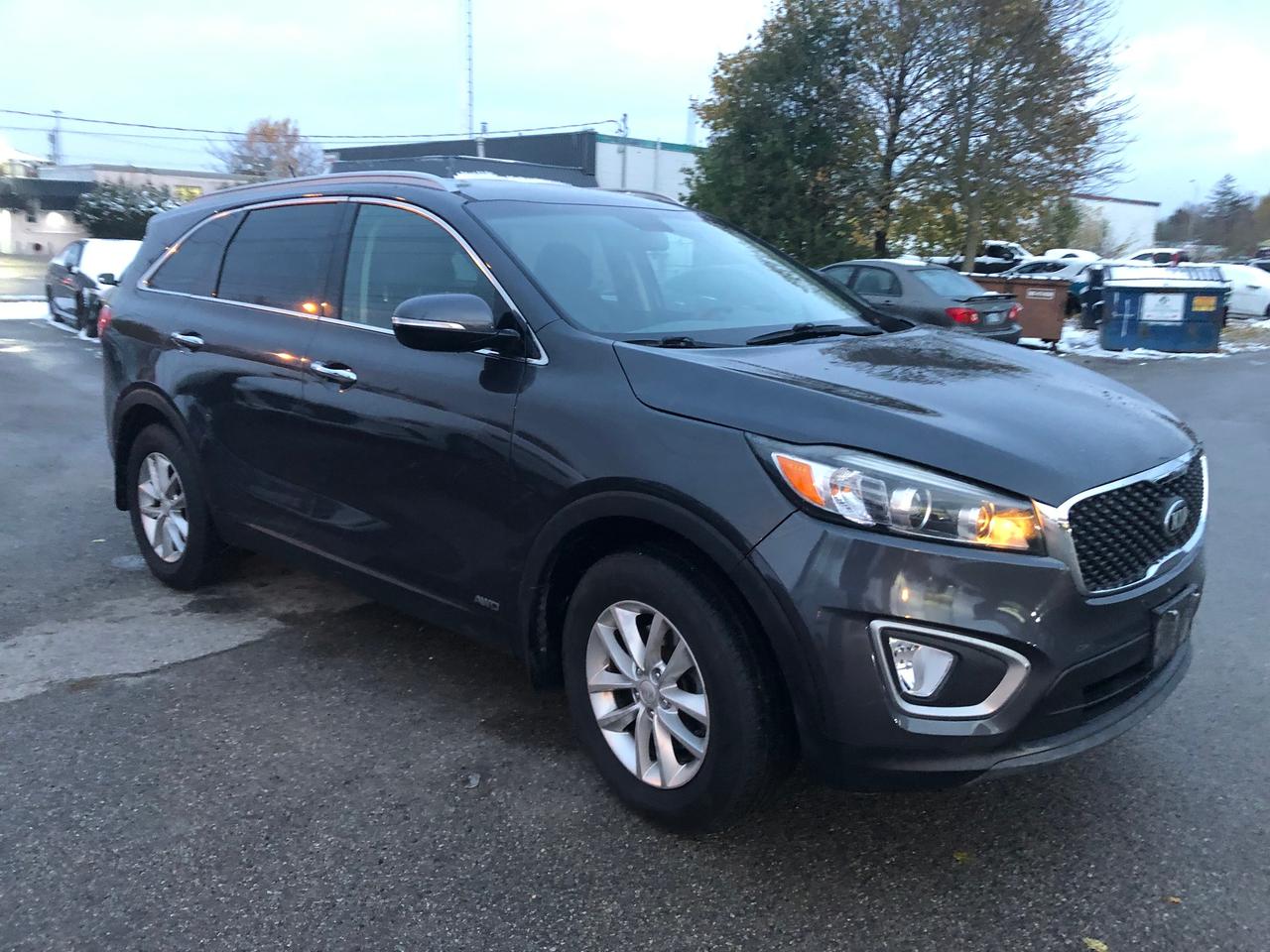 2018 Kia Sorento LX AWD - Photo #3